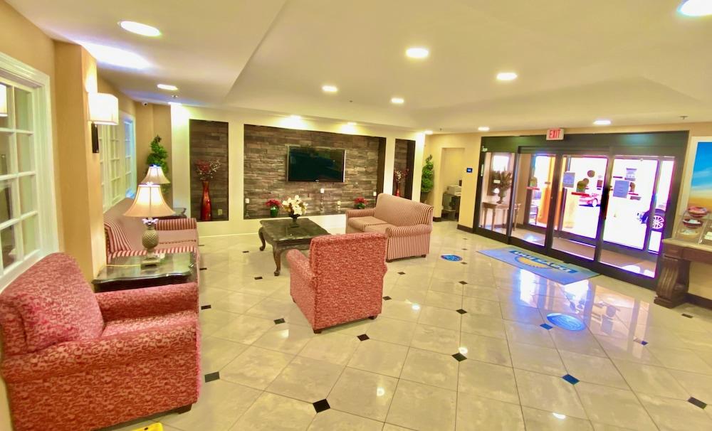 Days Inn & Suites By Wyndham Prattville-Montgomery Eksteriør bilde