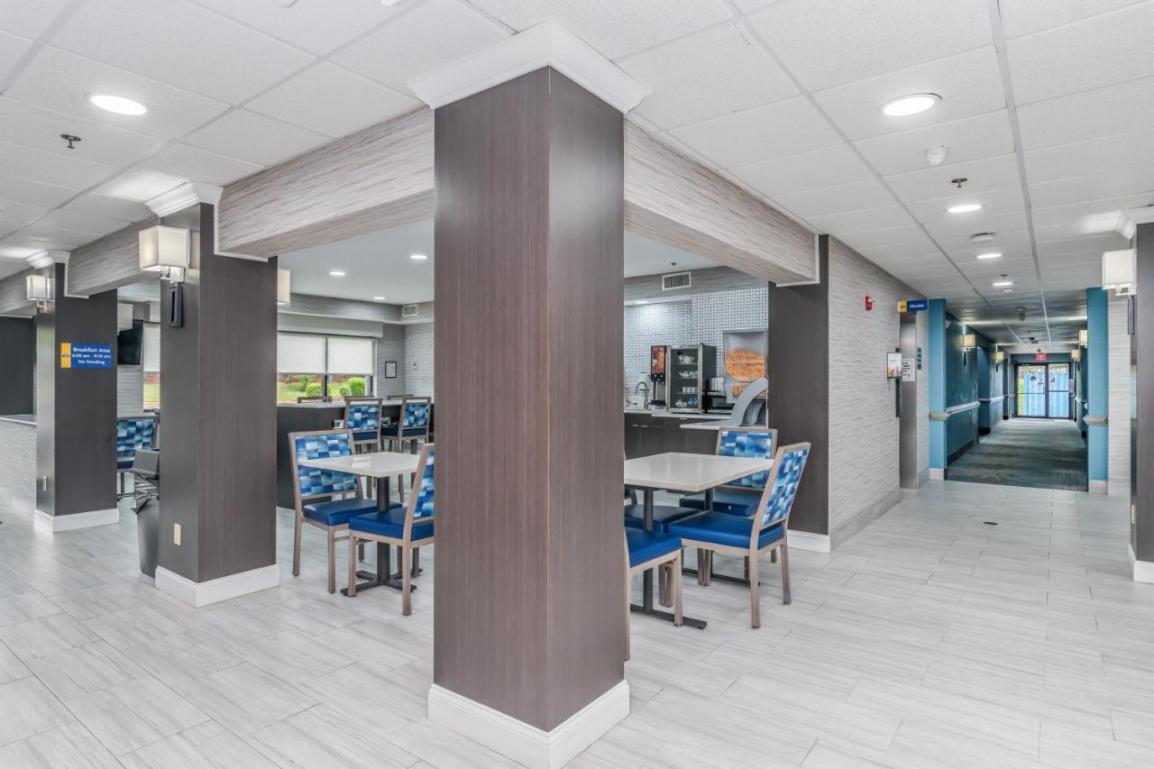 Days Inn & Suites By Wyndham Prattville-Montgomery Eksteriør bilde