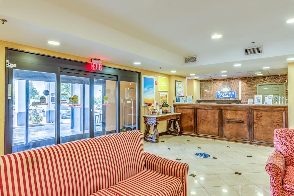 Days Inn & Suites By Wyndham Prattville-Montgomery Eksteriør bilde