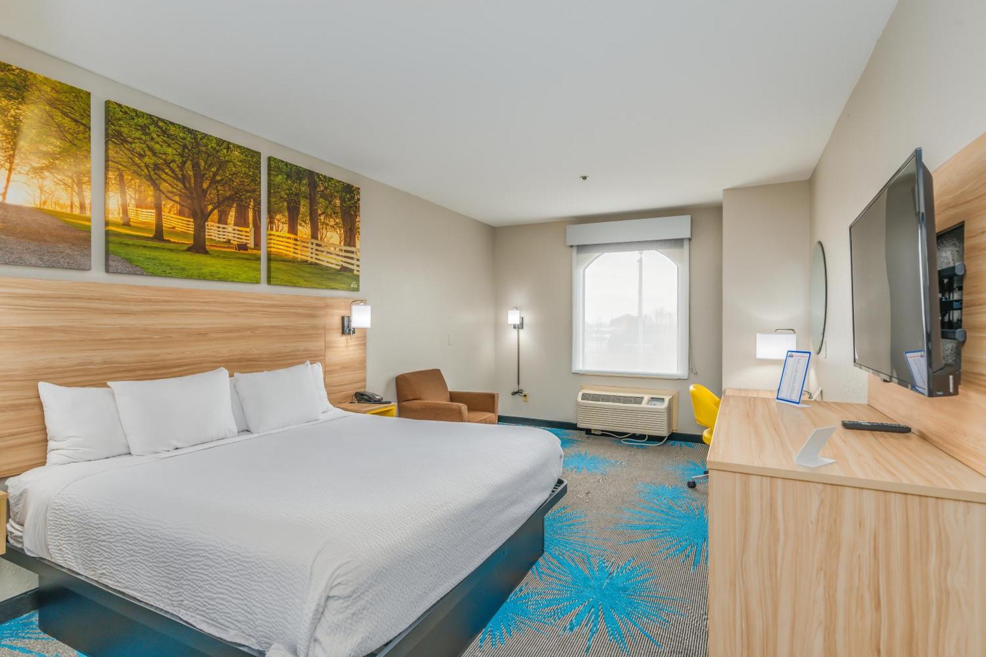 Days Inn & Suites By Wyndham Prattville-Montgomery Eksteriør bilde