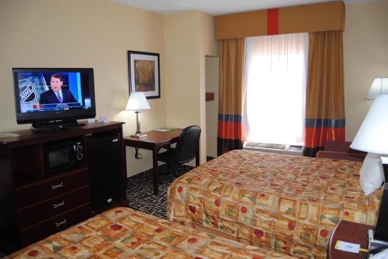 Days Inn & Suites By Wyndham Prattville-Montgomery Eksteriør bilde
